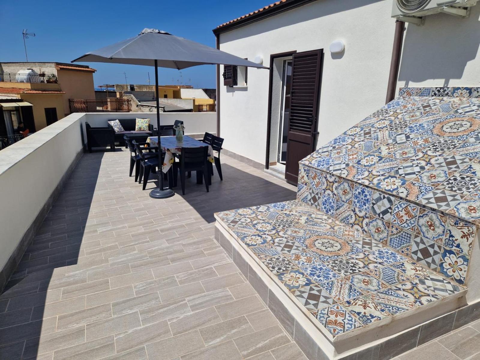 Il Cavaliere Apartment Capaci Exterior foto